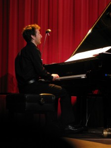 Clément GRIFFAULT au piano...