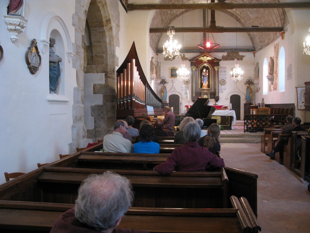 Eglise de Lévis Saint Nom: un orgue "hors normes"...Epoustouflant!