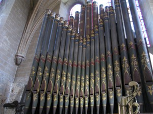 L'orgue "anglais" de Notre Dame de la Roche...