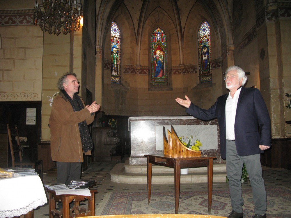Eglise de DAMPIERRE: orgue et flûte de Pan ...